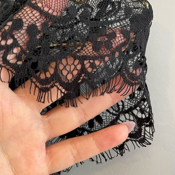 Keepsake the Label Lace Overlay Cap Sleeve Mini Dress || SZ S || Black - Picture 5 of 15